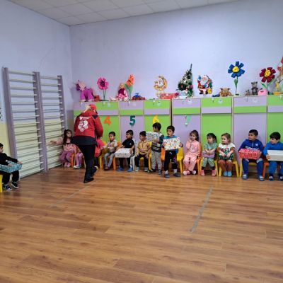 Отново настъпи любимото време от годината - месец декември 4