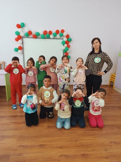 ПЧЕЛИЧКА - ДГ Щурче - Гроздьово